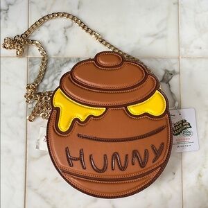 Skinnydip Disney Winnie the Pooh Hunny Crossbody Bag